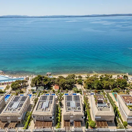 Salvia Zadarvillas Петрчане