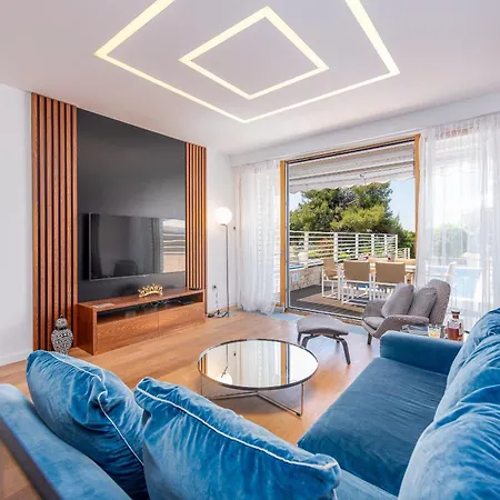 Salvia Zadarvillas Villa *